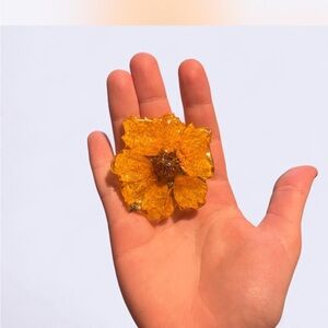 Live Flower Hairclip